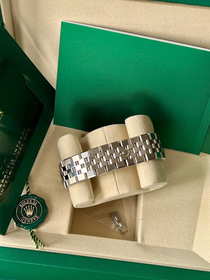 Land-Dweller 2025 40mm Bianco