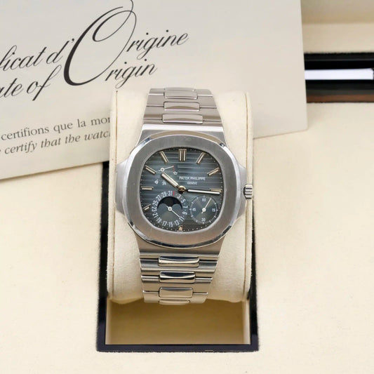 Patek Philippe 5712/1A 40 mm con Fasi Lunari