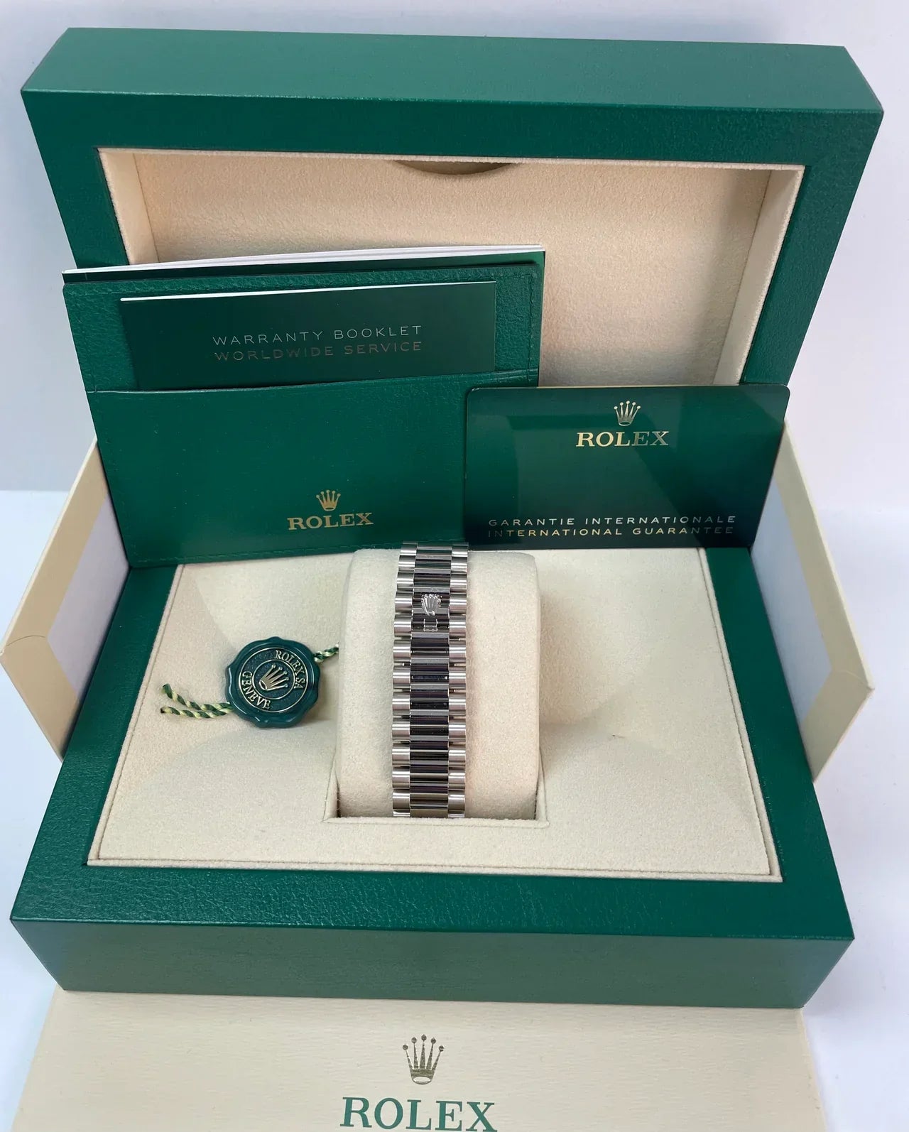 Daydate 128239 Oro Bianco-Bianco Numeri Romani 40 mm